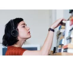 AKG Y500 Wireless Bluetooth Headphones - Black -Audio Bliss Boutique 10195526 005