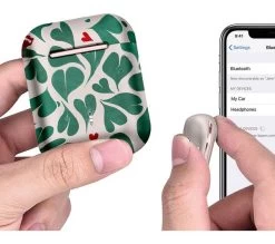 VQ Wren Wireless Bluetooth Earbuds - Cath Kidston Marble Hearts Green 15 VQ Wren Wireless Bluetooth Earbuds - Cath Kidston Marble Hearts Green -Audio Bliss Boutique 10247647 003