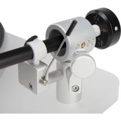 Marantz TT-15S1 Belt Drive Turntable With Cartridge -Audio Bliss Boutique 1575899135 IMG 1287659