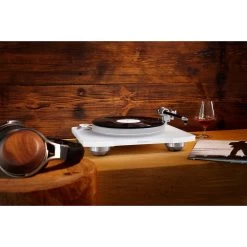 Marantz TT-15S1 Belt Drive Turntable With Cartridge -Audio Bliss Boutique 1575899135 IMG 1287661