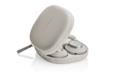 Bowers & Wilkins Px7 S2e Wireless Headphones -Audio Bliss Boutique B W Px7S2eCloudGreyCaseOpenwithreflection