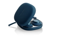 Bowers & Wilkins Px7 S2e Wireless Headphones -Audio Bliss Boutique B W Px7S2eOceanBlueCaseOpenwithreflection