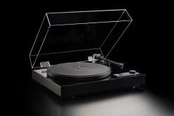 Dual CS 618Q Manual HiFi-Turntable -Audio Bliss Boutique CS 618Q Glaenzend 02 1920x1280 c6fddd2f f8fc 41a3 ab9c f51ad175f3bd