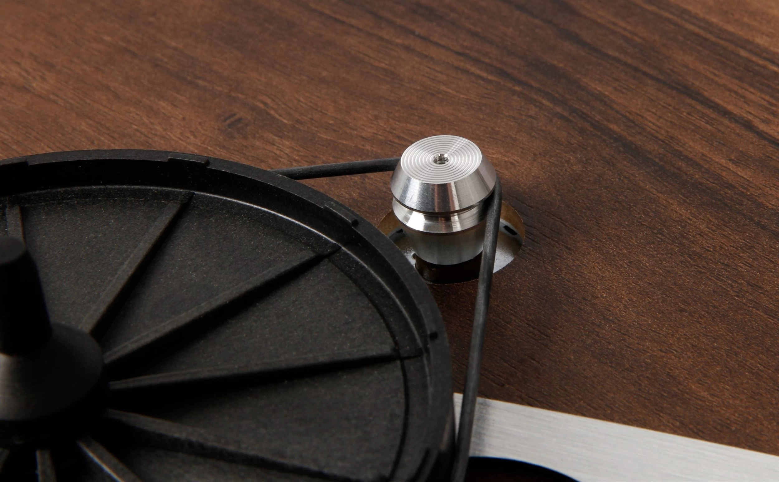 Rega Planar 3 Turntable - 50th Anniversary Edition 10 Rega Planar 3 Turntable - 50th Anniversary Edition - Image 8