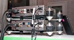 IFi Audio Pro IDSD DAC And Music Streamer -Audio Bliss Boutique Pro iDSD Pro iCAN 2