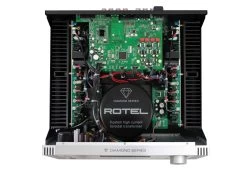 Rotel RA-6000 Diamond Series Integrated Amplifier -Audio Bliss Boutique RA 6000 Internal