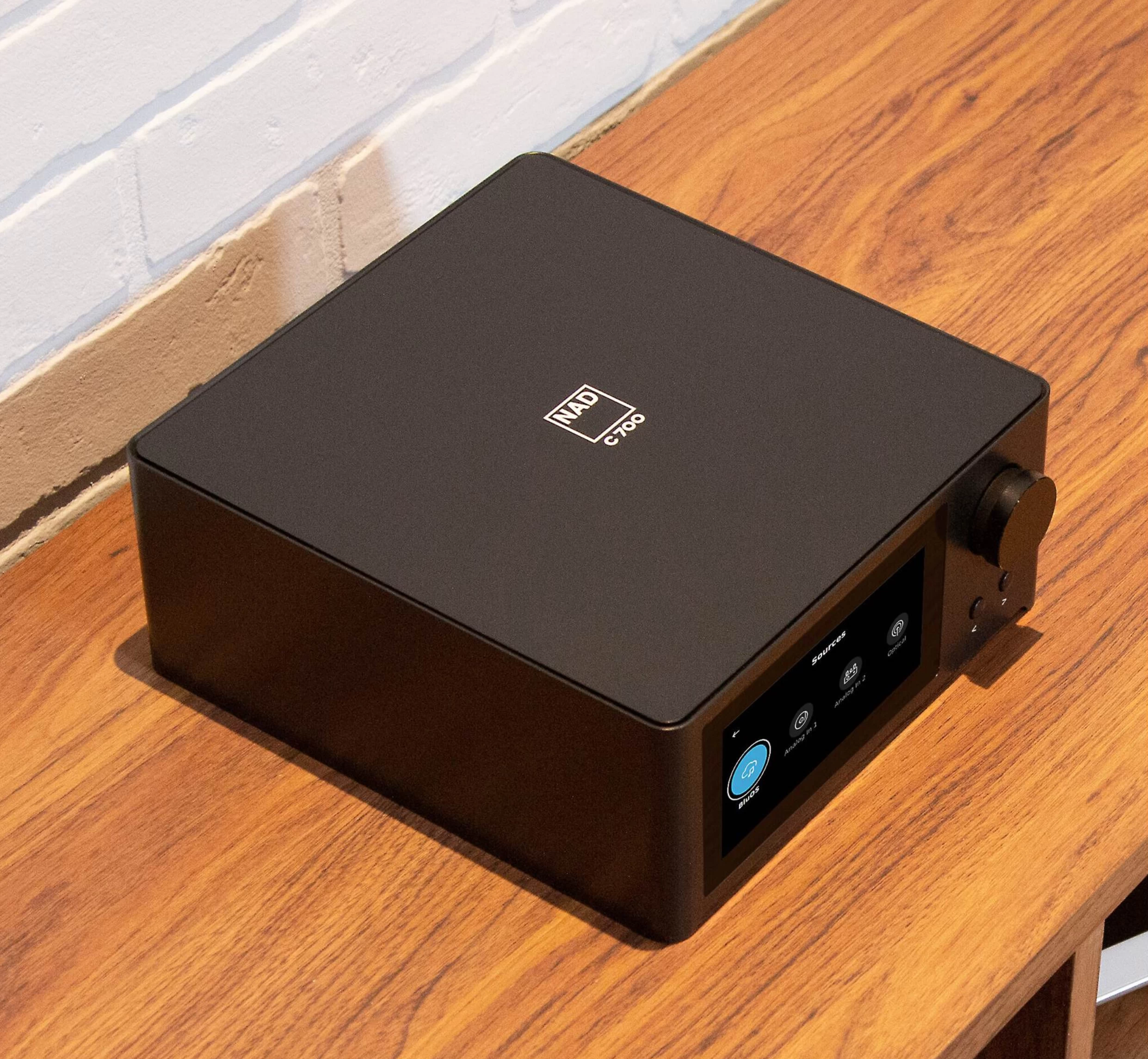 NAD C700 BluOS Streaming Amplifier 6 NAD C700 BluOS Streaming Amplifier - Image 4