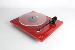 Rega Planar 2 Turntable With RB220 Tonearm And Carbon MM Cartridge 12 Rega Planar 2 Turntable With RB220 Tonearm And Carbon MM Cartridge -Audio Bliss Boutique planar 2 red 10