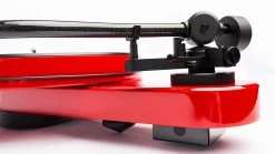 Pro-Ject RPM 3 Carbon Manual Turntable With Curved Tonearm & Sumiko Moonstone Cartridge -Audio Bliss Boutique rpm 3 carbon 6 product